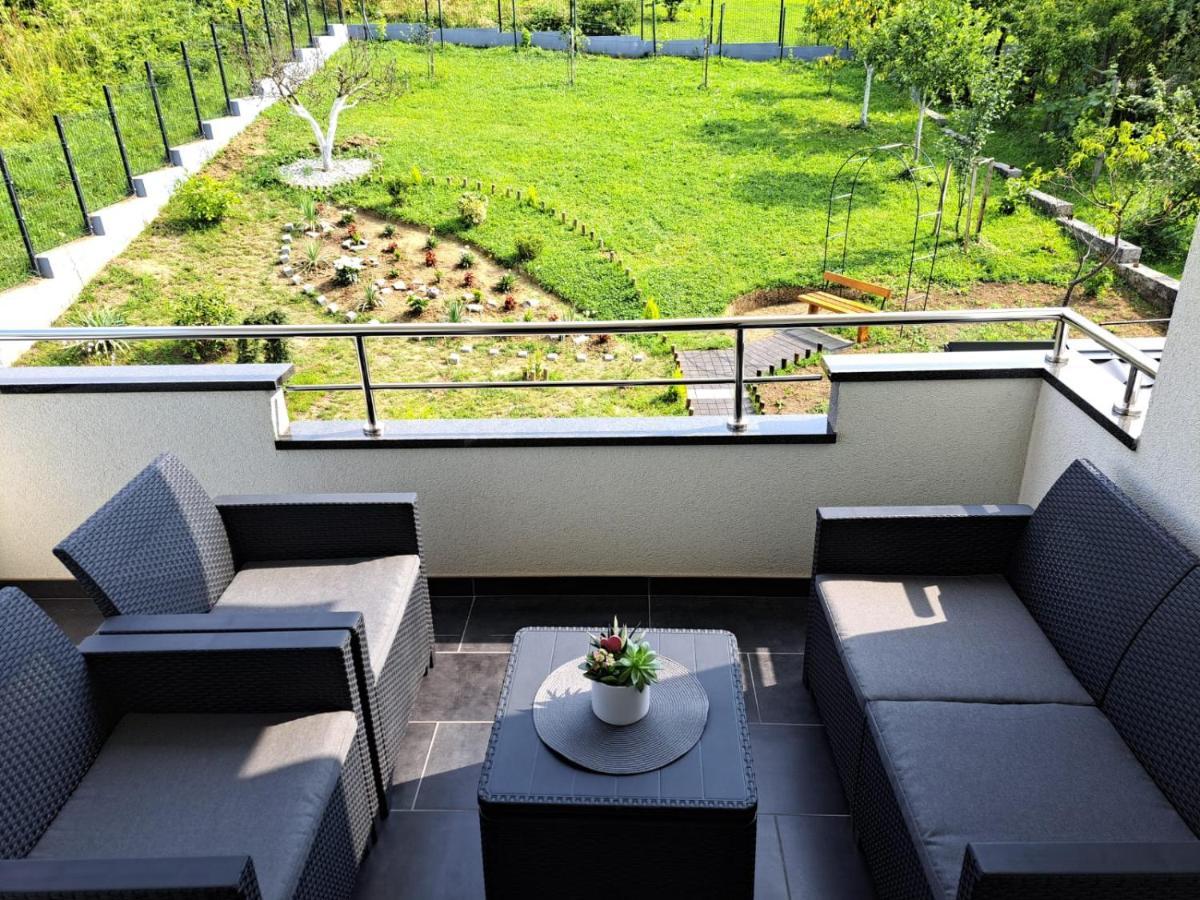 Apartmani Ana&Vesna Karlovac Ngoại thất bức ảnh